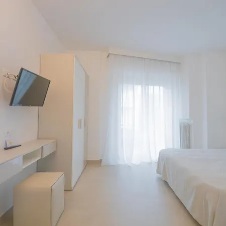 Splendid 3* Ντιάνο Μαρίνα