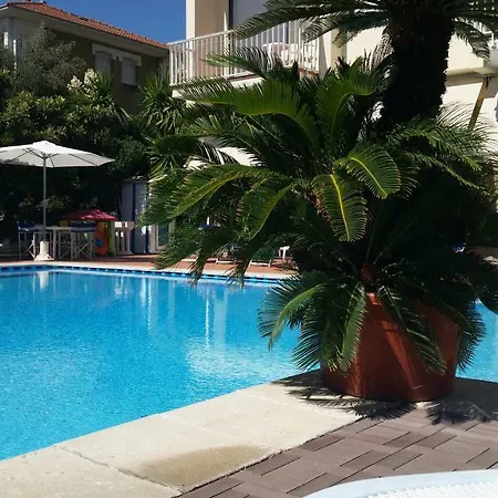 ホテル Splendid 3*